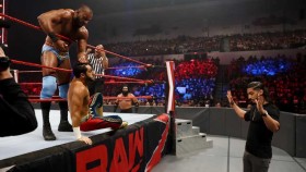 WWE plánuje babyface turn v show RAW, Pat McAfee má COVID a možné zranění v NXT