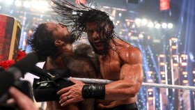 Tvrdý spot v zápase Roman Reigns vs. Jey Uso nebyl nápadem Vince McMahona