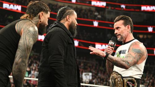 CM Punk byl vyzván, aby se omluvil za neuctivý komentář z minulé show RAW CM Punk byl vyzván, aby se omluvil za neuctivý komentář z minulé show RAW