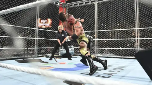 Fanoušci kritizují výsledek Steel Cage zápasu na Night of Champions Fanoušci kritizují výsledek Steel Cage zápasu na Night of Champions