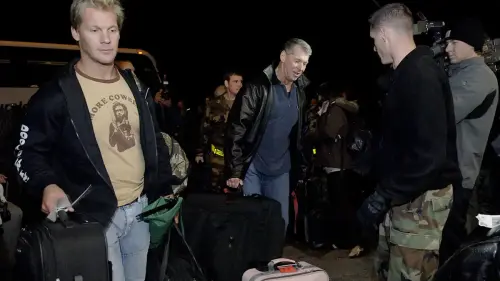 Bývalá hvězda WWE tvrdí, že Vince McMahon se na turné opíjel a vyvolával rvačky