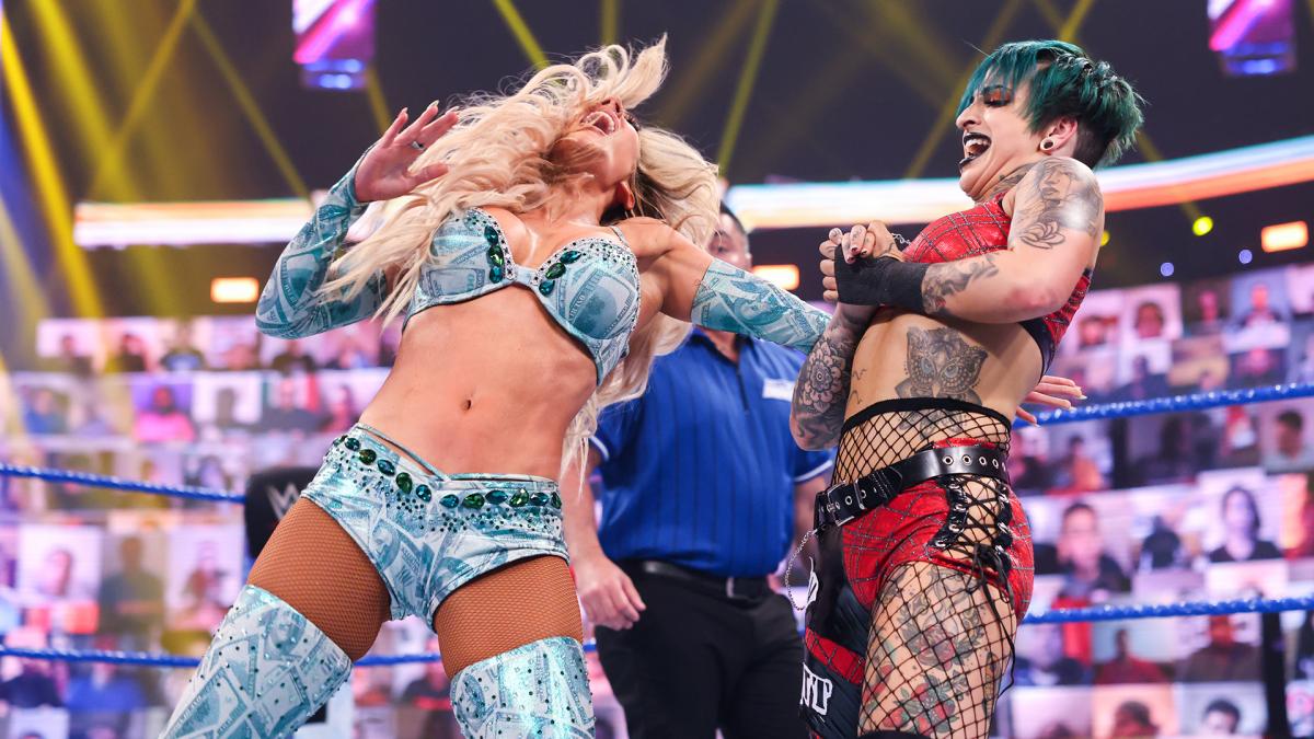 Carmella vs. Ruby Riott