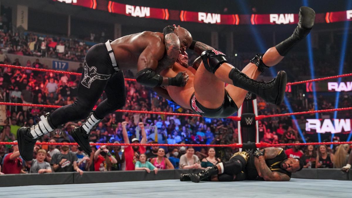 Bobby Lashley vs. Randy Orton