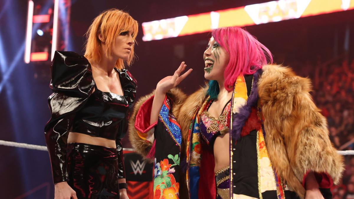 Becky Lynch & Asuka