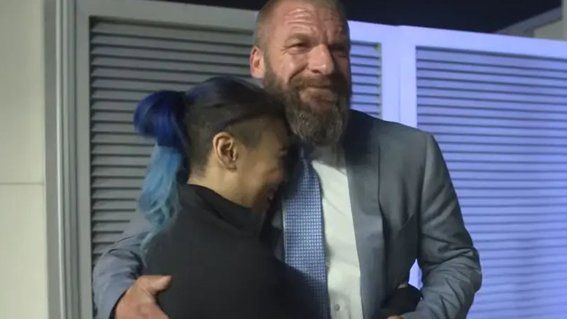 Mia Yim & Triple H