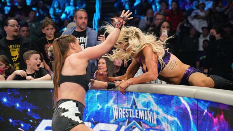 Ronda Rousey vs. Charlotte Flair