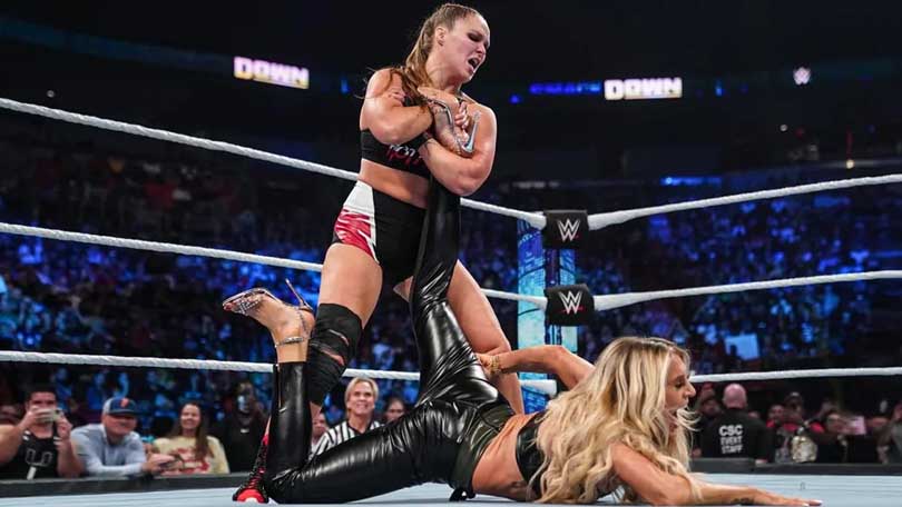 Ronda Rousey vs. Charlotte Flair