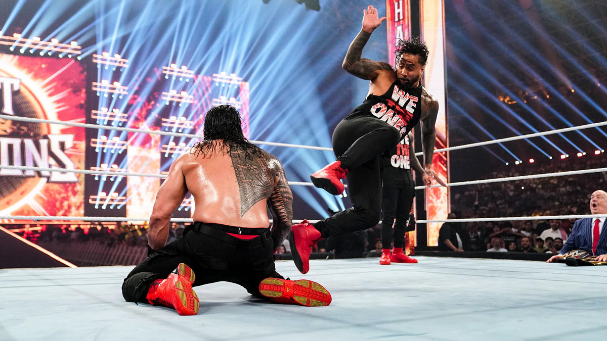 Roman Reigns vs. Jimmy Uso