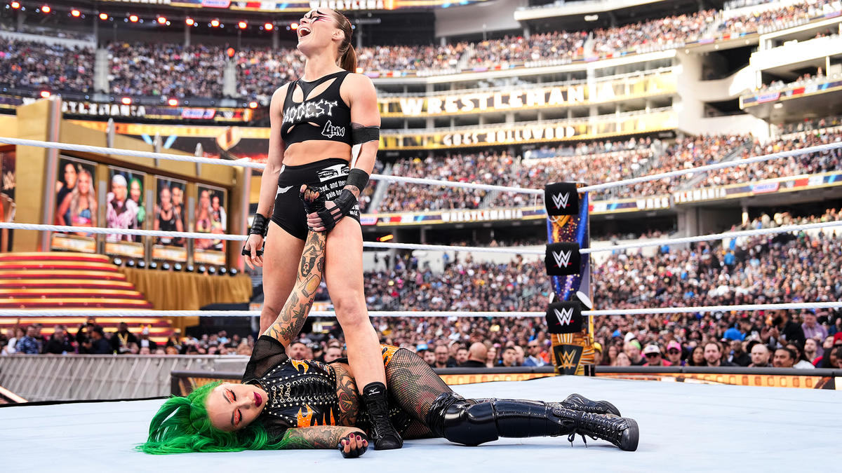 Ronda Rousey vs. Shotzi