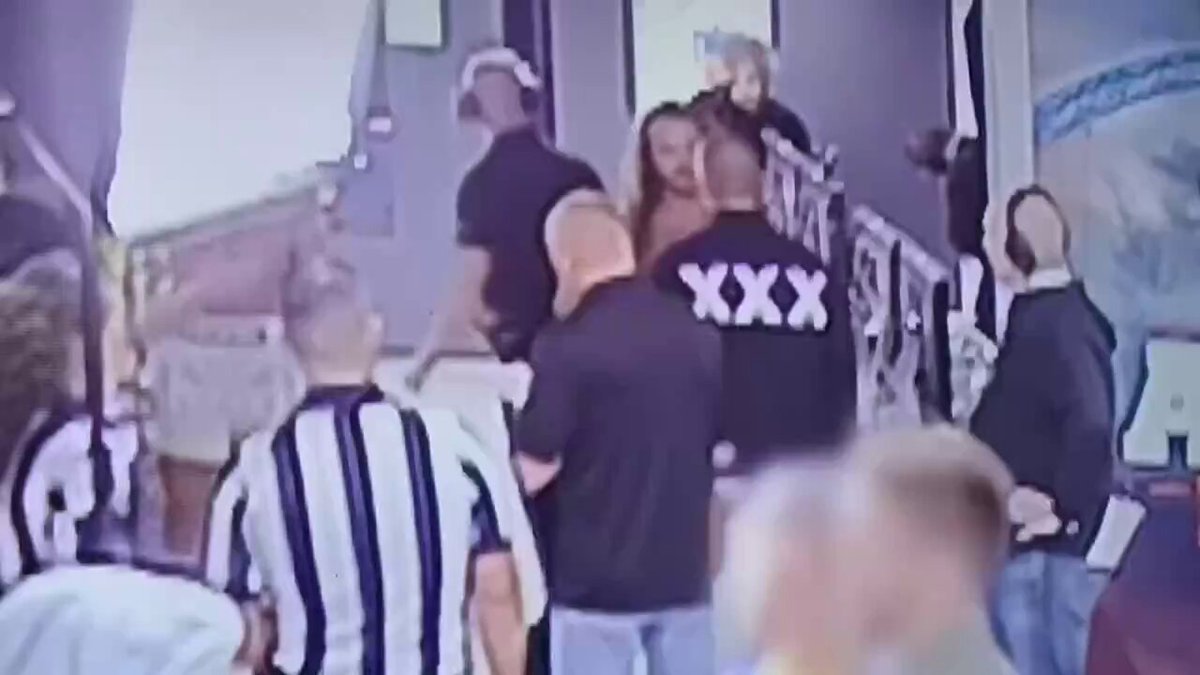 The Young Bucks se vyjádřili k odvysílání záznamu zákulisní potyčky CM Punka a Jacka Perryho