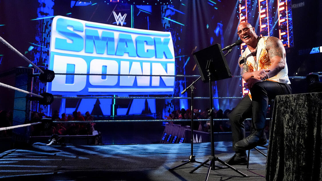 Jak se dařilo SmackDownu s ikonickým koncertem The Rocka?