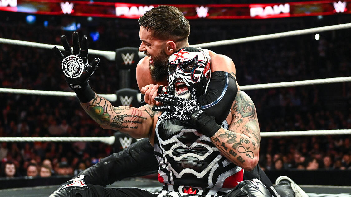 Finn Bálor vs. Penta