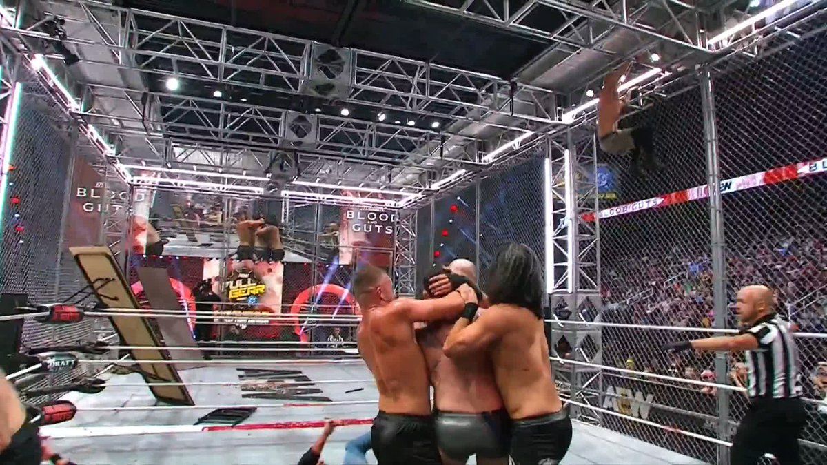 Byly brutální Blood & Guts zápasy v show AEW Dynamite dostatečným tahákem?