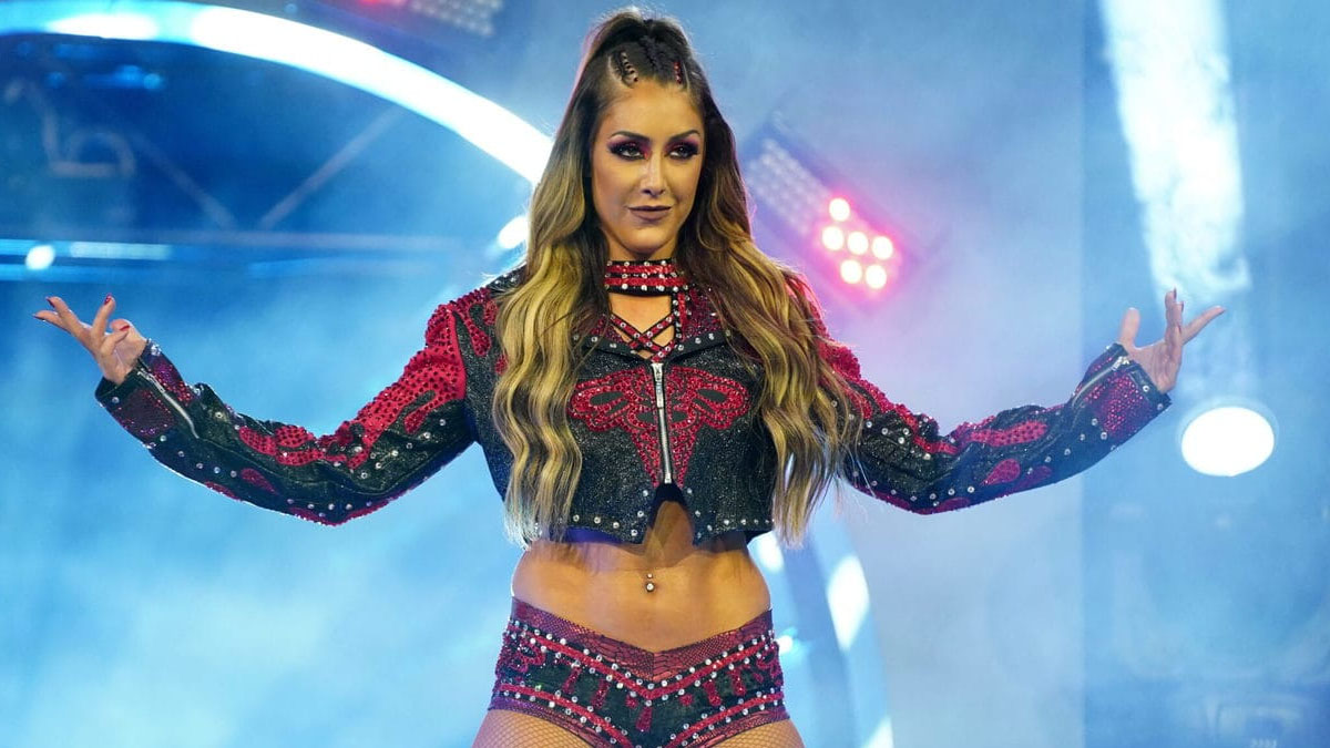 Dr. Britt Baker se zřejmě v brzké době nepřesune z AEW do WWE