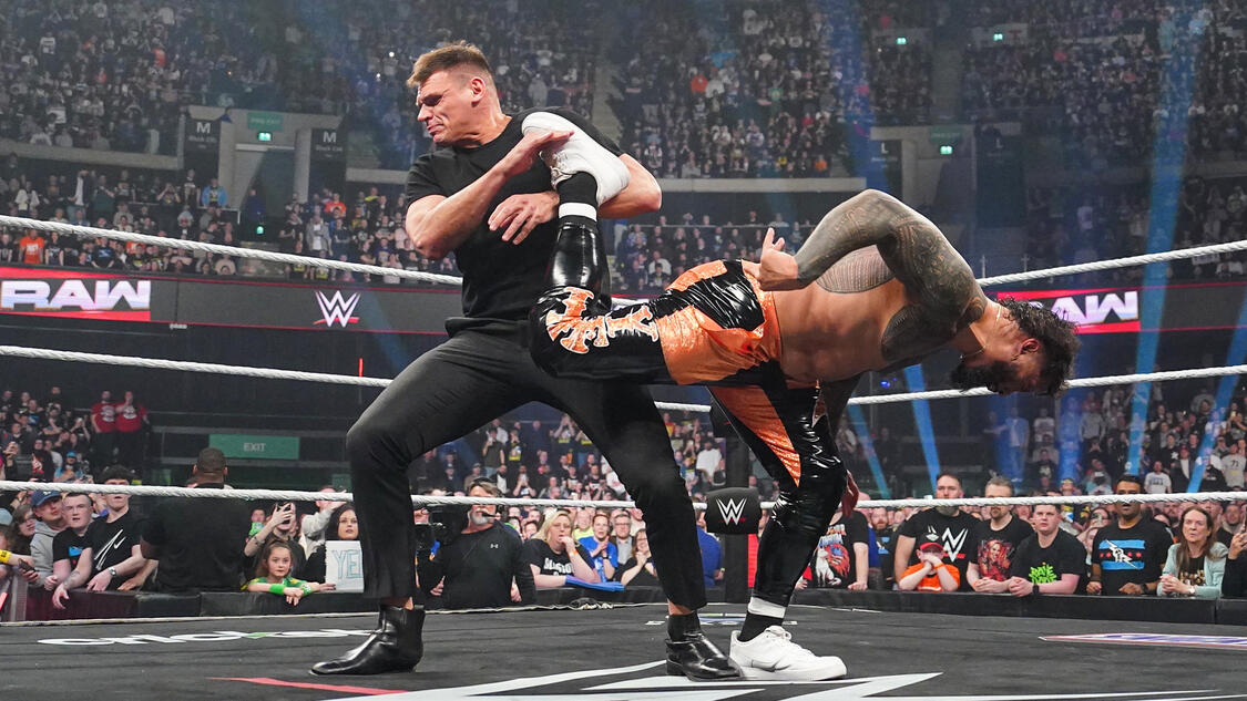 GUNTHER vs. Jey Uso