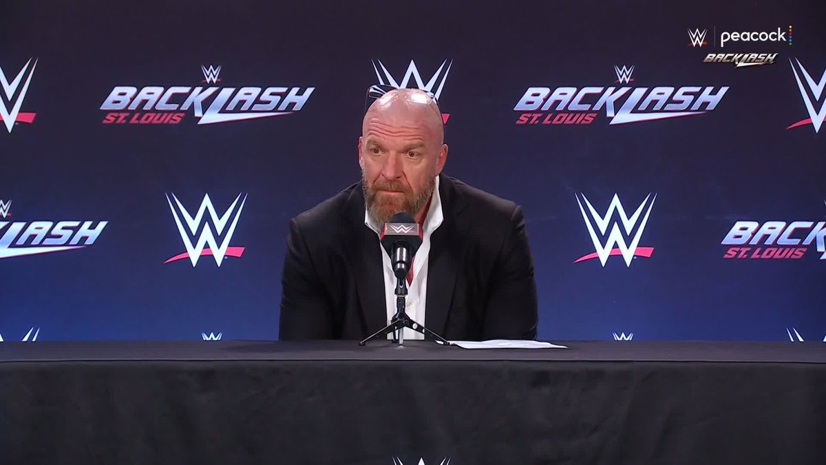 SPOILER: Na tiskovce po prémiovém live eventu Backlash došlo k fyzické konfrontaci