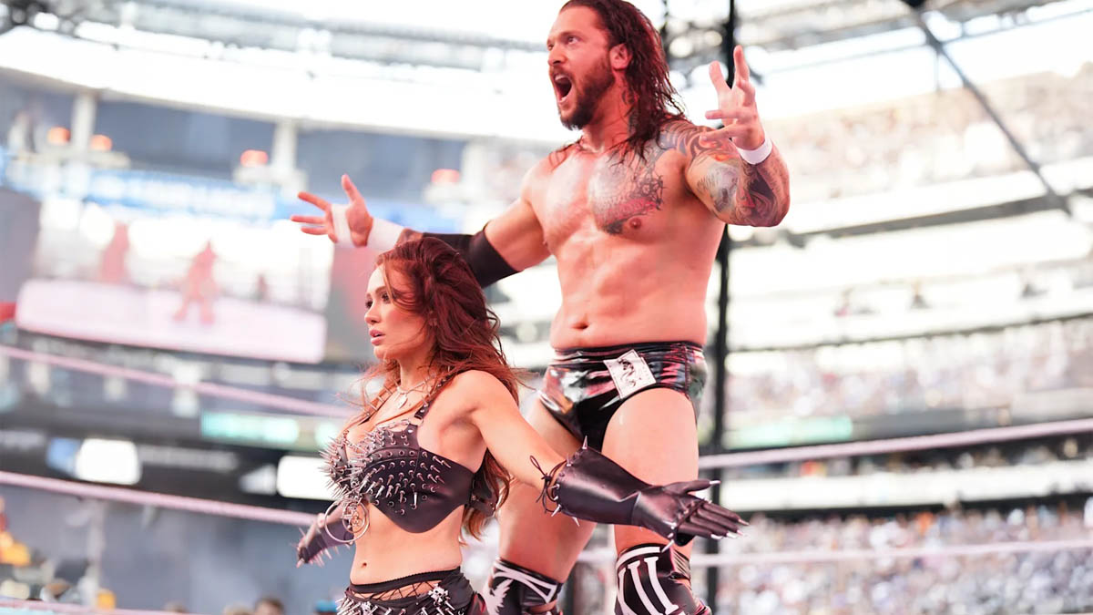 Další pochybnosti o odchodu Karriona Krosse a Scarlett z WWE