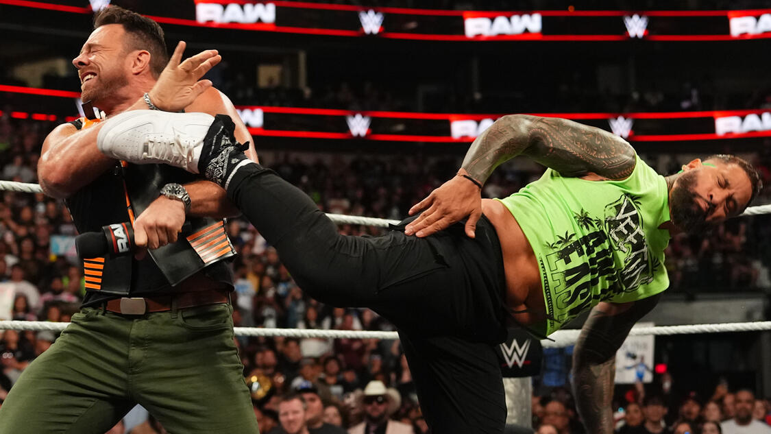 Jak dopadla poslední show WWE RAW na Netflixu před Crown Jewel?