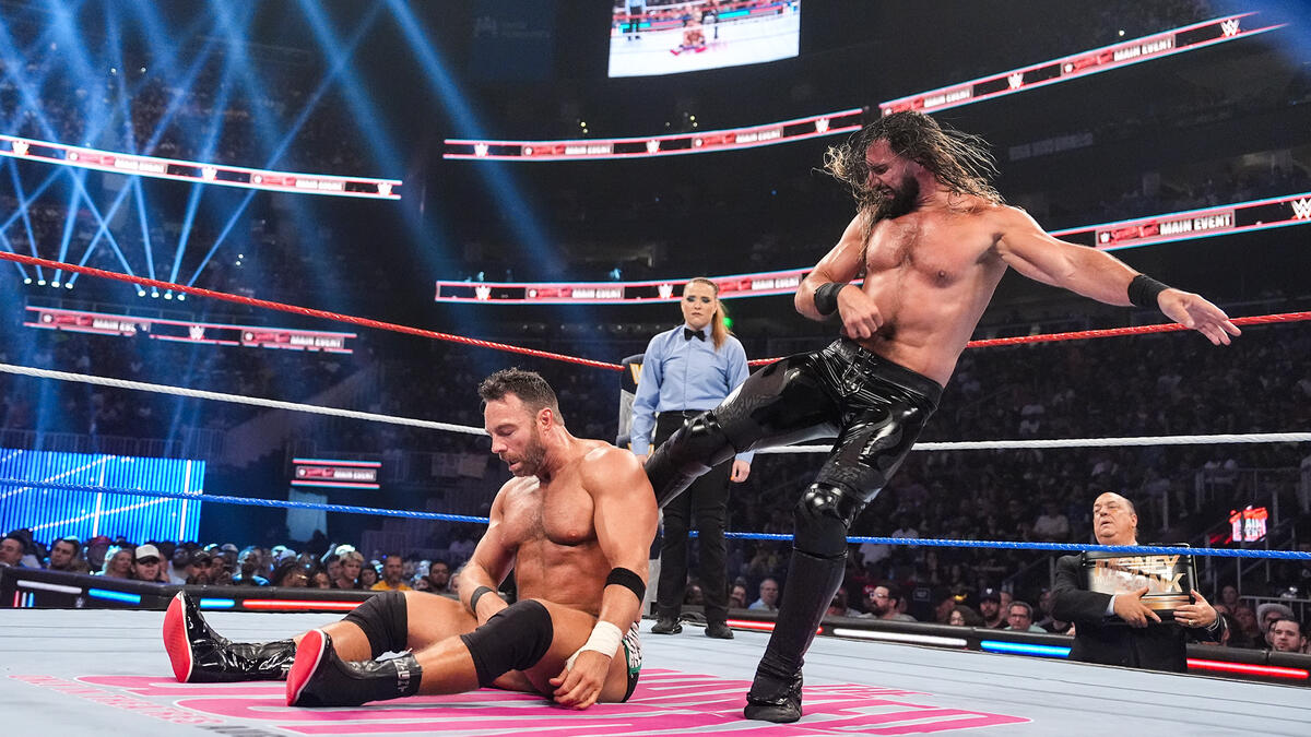 Může být zranění Setha Rollinse na Saturday Night's Main Event pouze součástí příběhu?