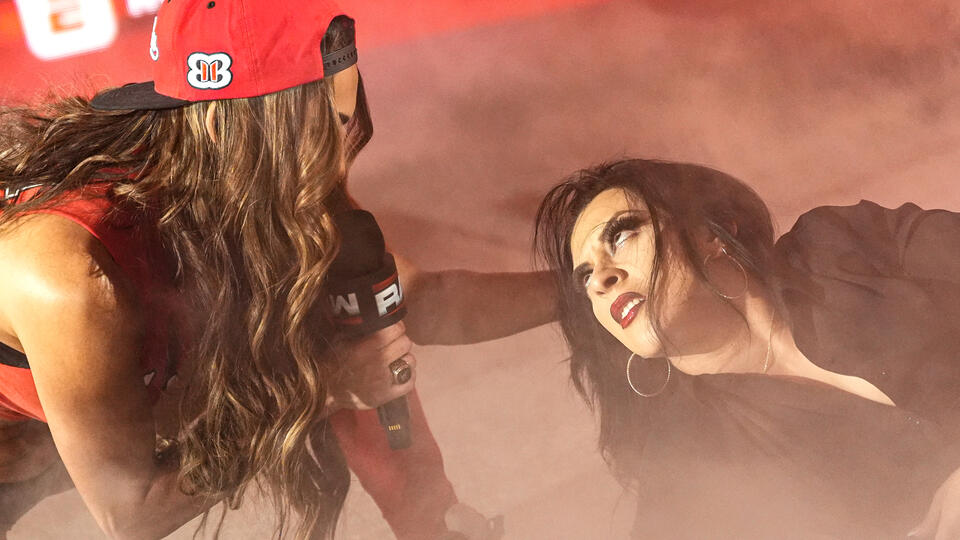 Nikki Bella v show RAW objasnila důvod svého heelturnu