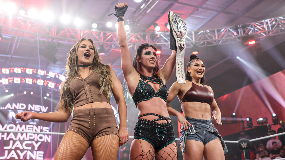 Jak si vedla show WWE NXT plná nečekaných události?