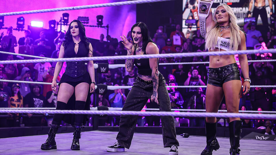 WWE musela změnit zápas kvůli zranění jedné ze svých TOP hvězd