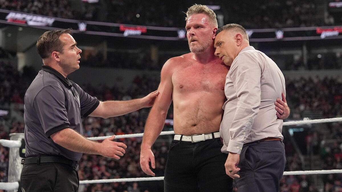 Naznačil Pat McAfee svůj odchod z WWE?