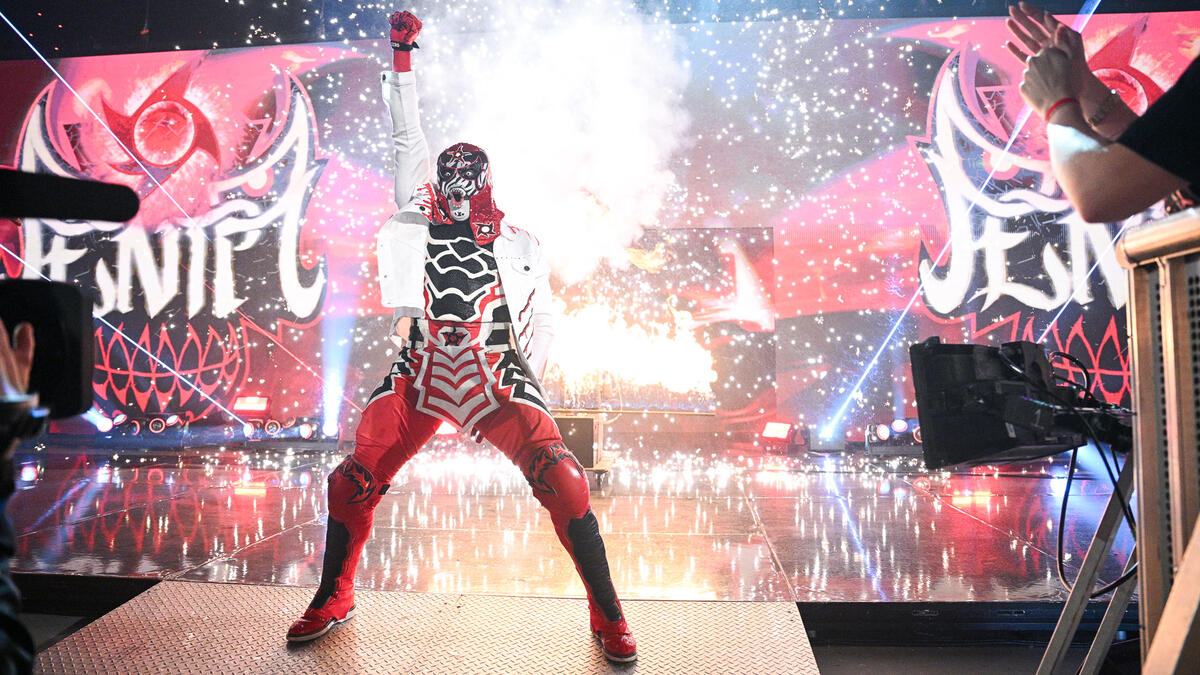 První zákulisní informace o stavu Penty po možném zranění v show RAW