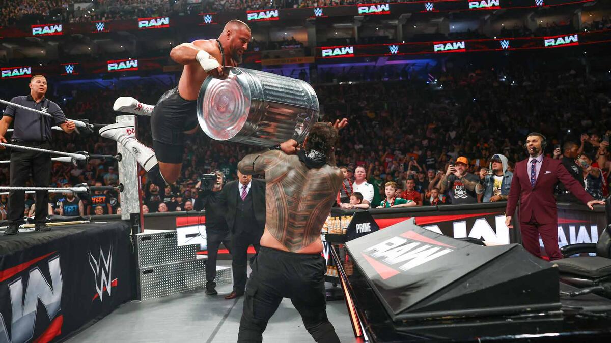 Jak si vedla show RAW s Extreme Rules zápasem jako hlavním tahákem?