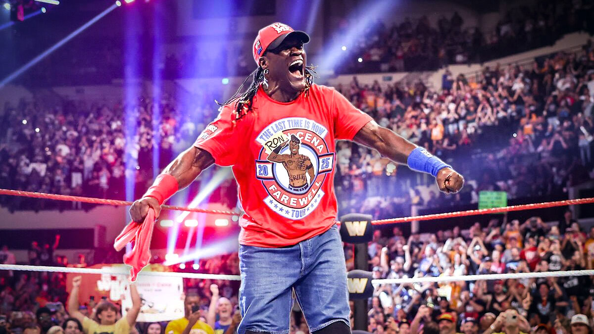 R-Truth je po odchodu z WWE šťastný, tvrdí Teddy Long
