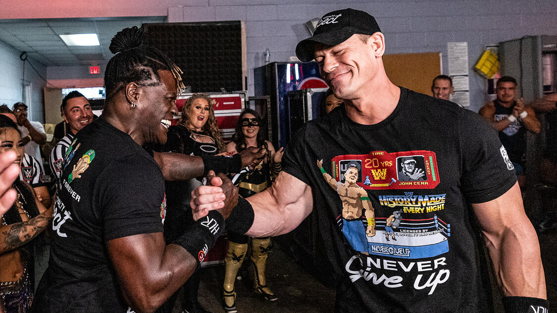 John Cena vysvětlil, proč považuje tvrzení R-Trutha za absurdní