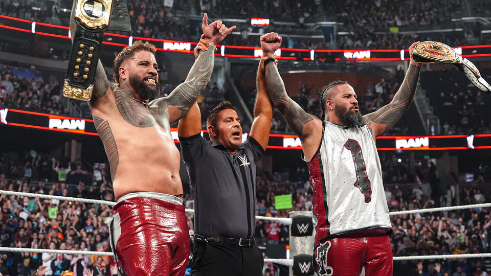 Kritika na vítězství The Usos v show RAW a reakce Jeye