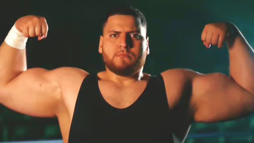 Saúdská Arábie má oficiálně dalšího wrestlera, který podepsal kontrakt s WWE