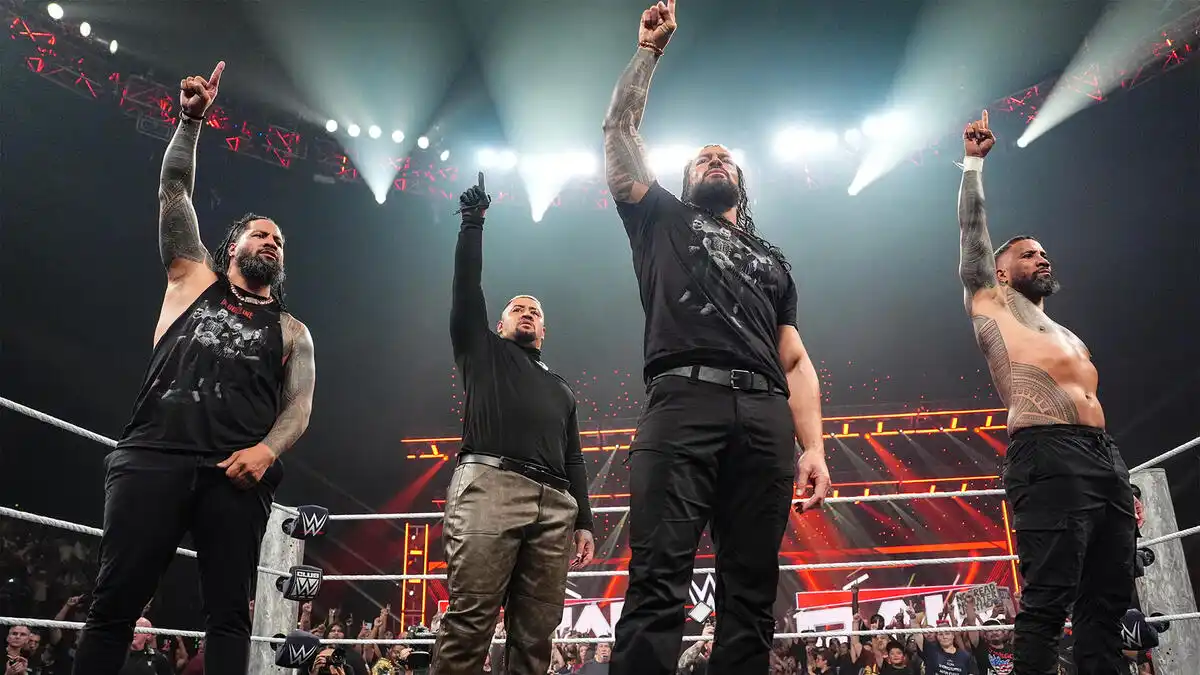 Jimmy Uso, Solo Sikoa, Roman Reigns & Jey Uso