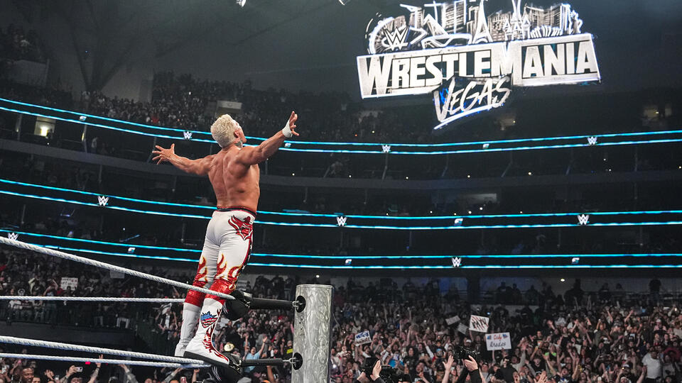 Cody Rhodes je po velkém vítězství ve SmackDownu přezdíván „Cody Super Cena”
