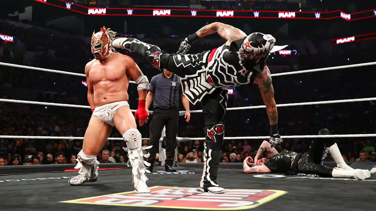 Dragon Lee vs. Penta