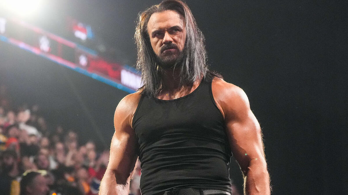 Drew McIntyre vysvětluje, proč napadl Codyho a Jacoba během WWE SNME