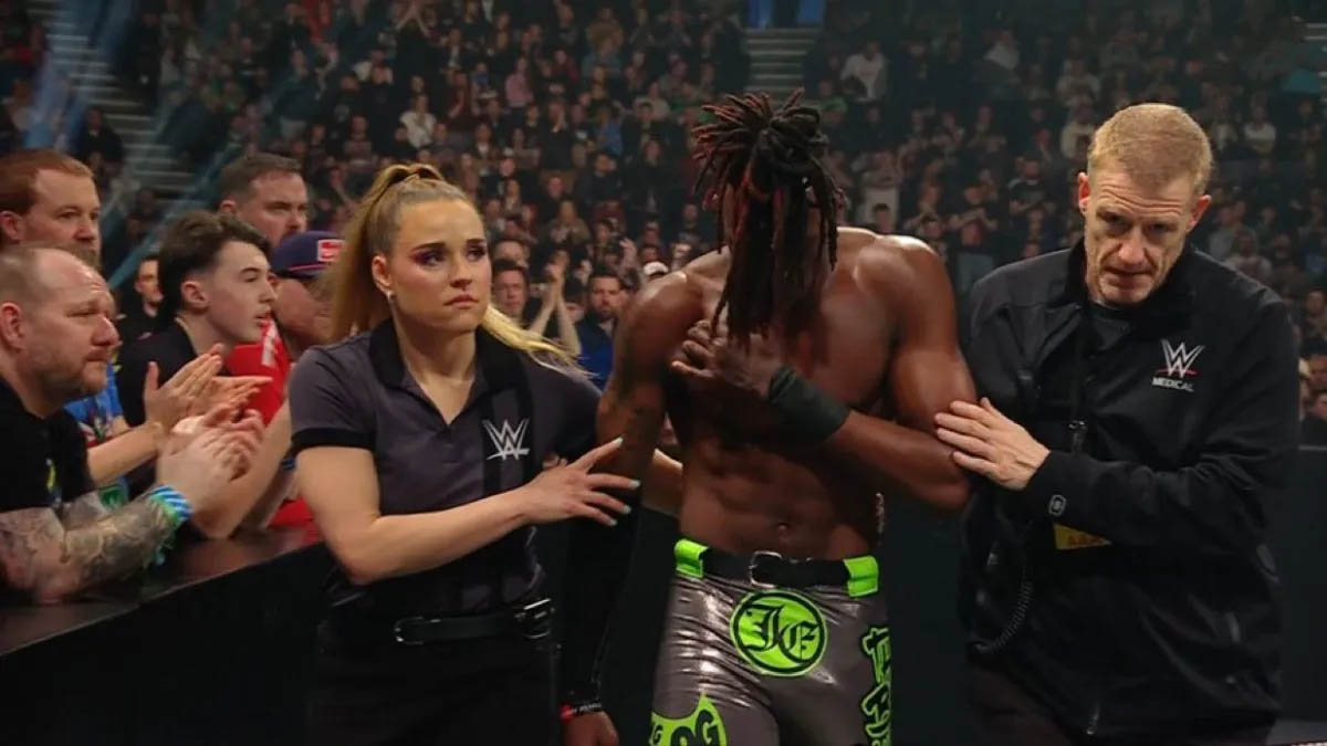 Jak je na tom Je'Von Evans po zranění ve včerejší show WWE RAW?