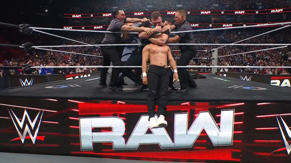 SPOILER: GUNTHER v show RAW provokoval fanoušky a předvedl brutální útok