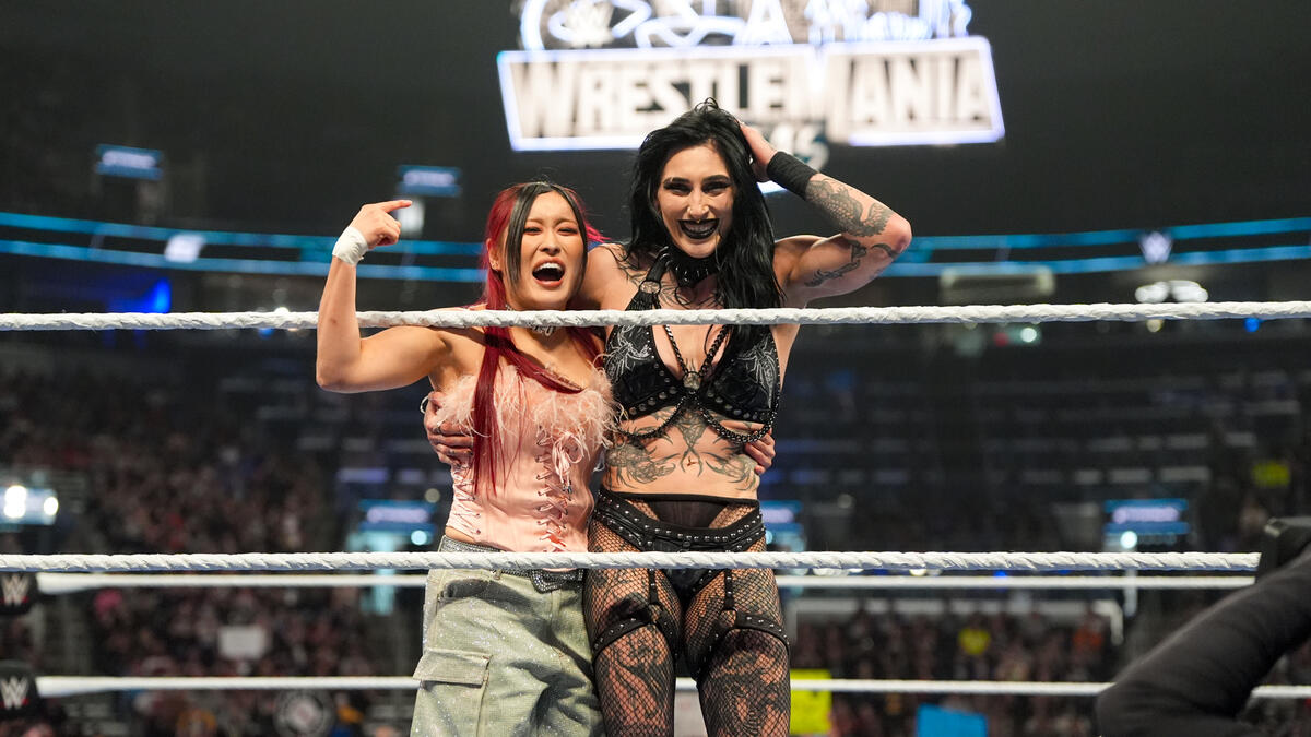 IYO SKY & Rhea Ripley