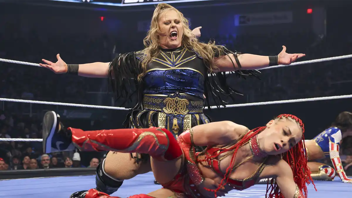 Piper Niven vs. B-Fab
