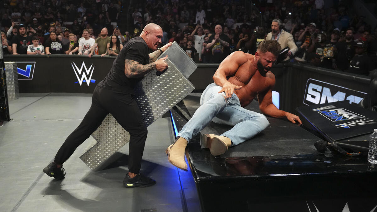 Randy Orton vs. Matt Cardona