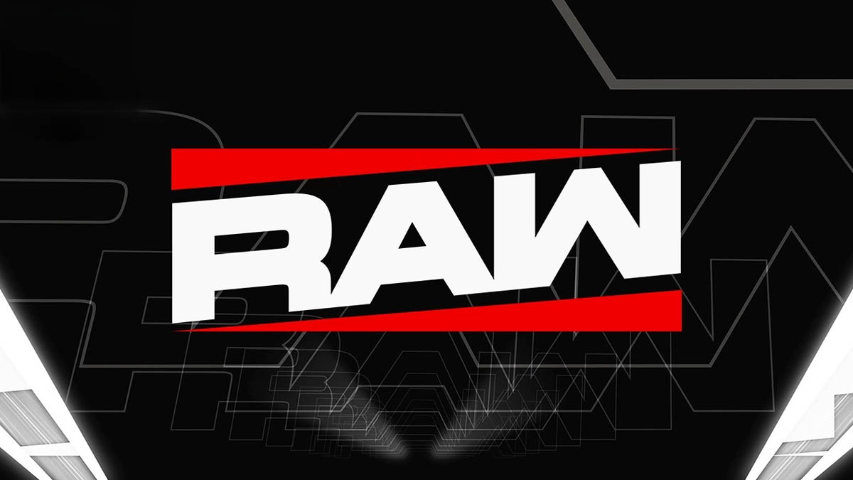 WWE připravuje půdu pro rivalitu, která byla původně plánována pro WrestleManii 42