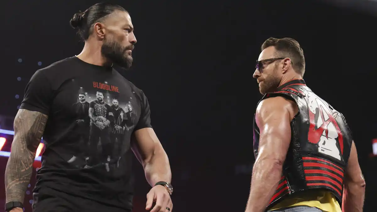 Roman Reigns vs. LA Knight