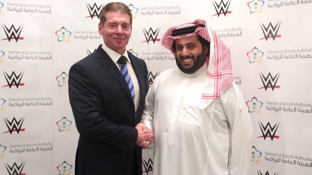 Pokud by Saúdská Arábie koupila WWE, tak by Vince McMahon zůstal ve vedení