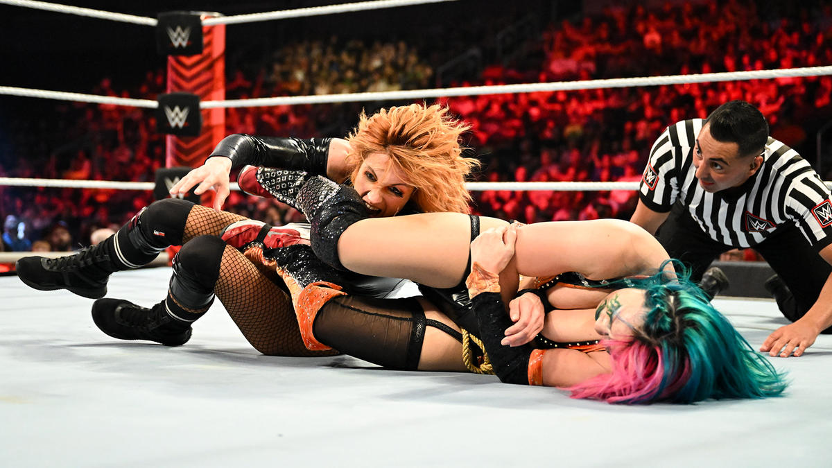 Videa (videos) - WWE RAW