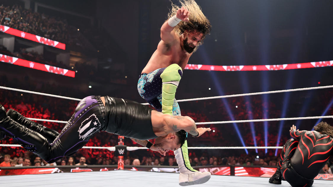 Videa (videos) - WWE RAW