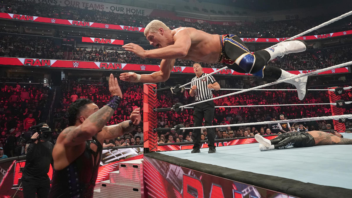 Videa (videos) - WWE RAW