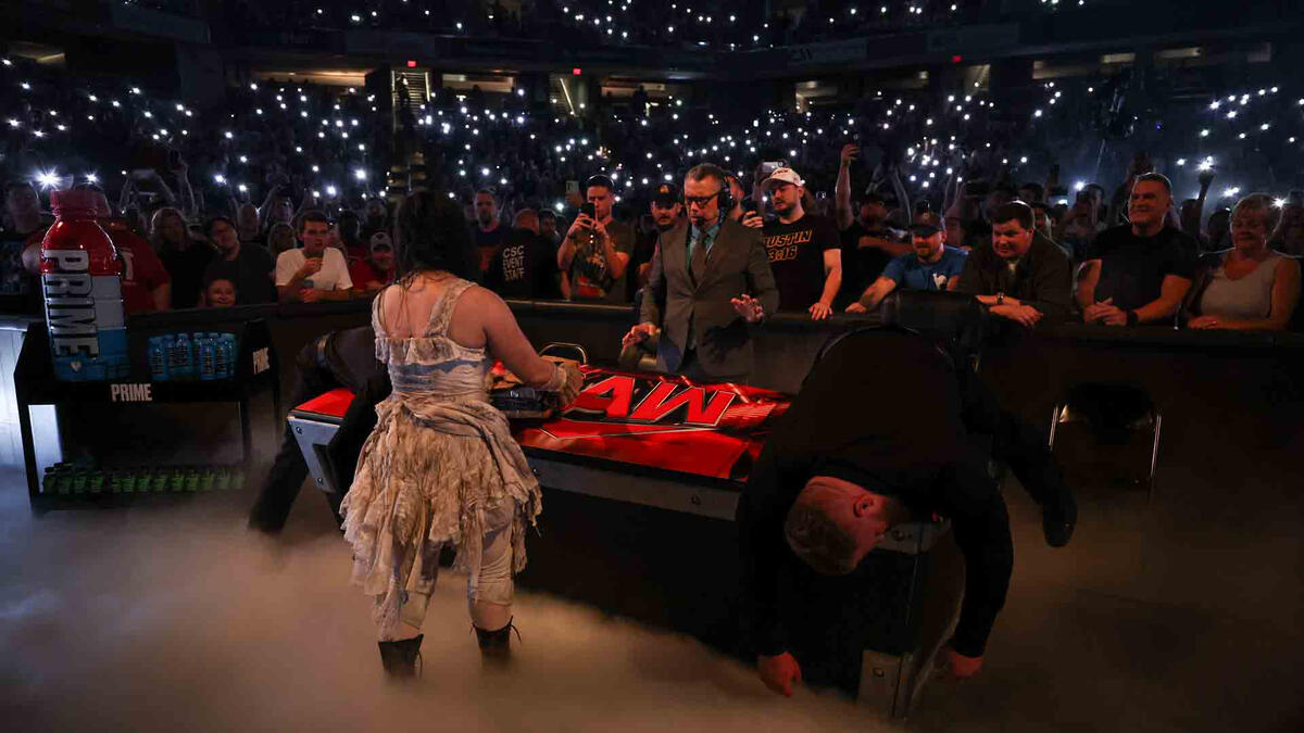 Videa (videos) - WWE RAW