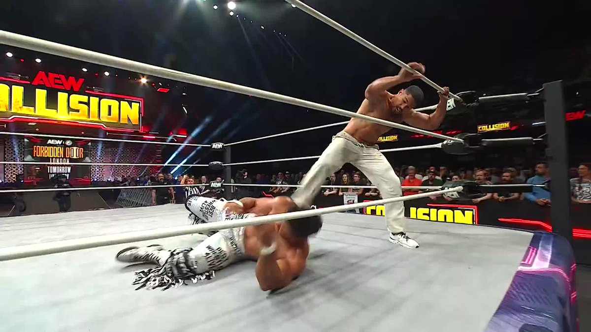 Videa (videos) - AEW Collision
